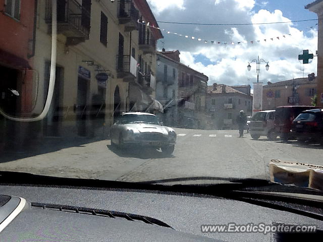 Aston Martin DB5 spotted in Barolo, Italy