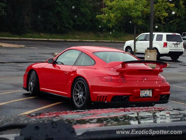 Porsche 911 GT2 spotted in Brookfield, Wisconsin