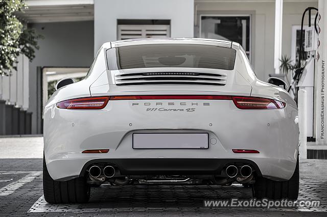 Porsche 911 spotted in Sandton, South Africa