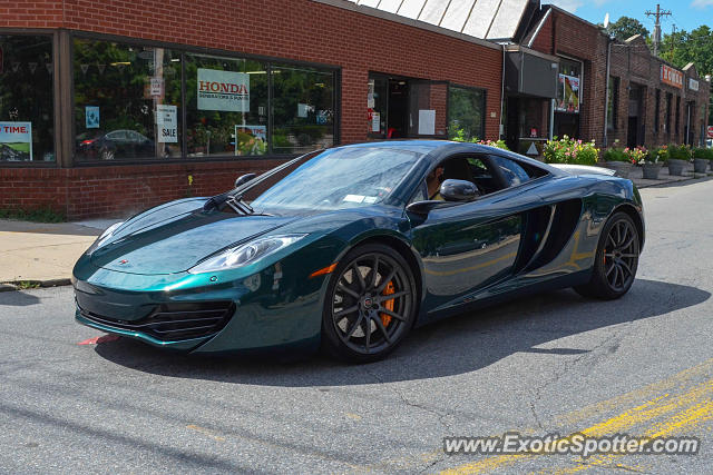 Mclaren MP4-12C spotted in Mamaroneck, New York