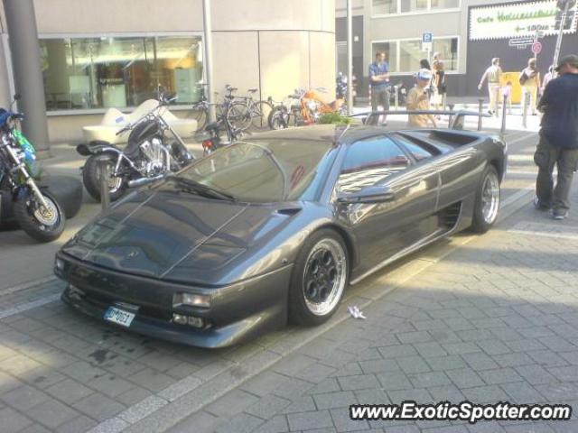 Lamborghini Diablo spotted in Dusseldorf, Germany