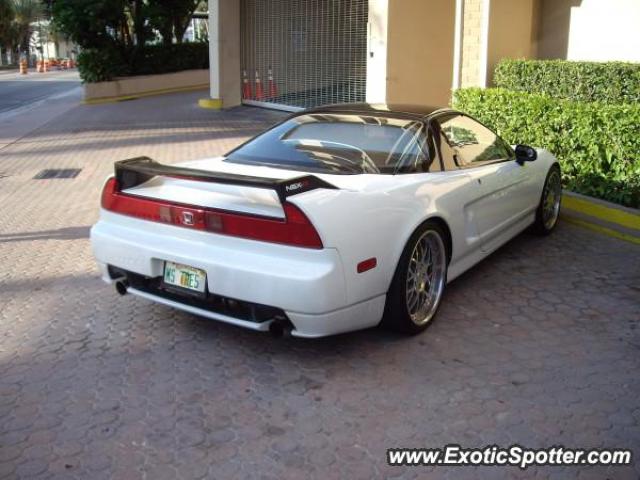 Acura NSX spotted in South Beach, Miami, Florida