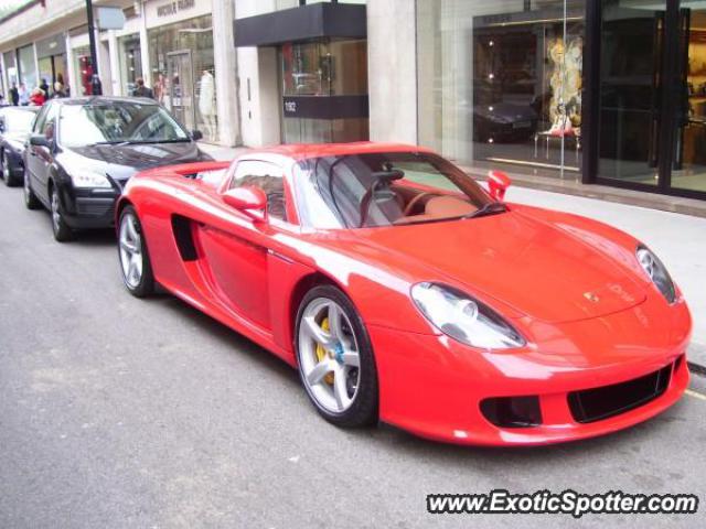 Porsche Carrera GT spotted in London, United Kingdom