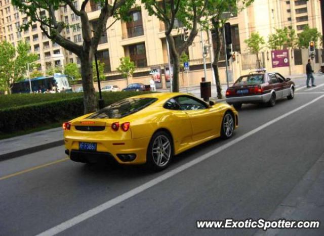 Ferrari F430 spotted in Shangahi, China