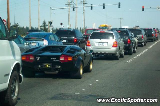 Lamborghini Countach spotted in Everett, Washington