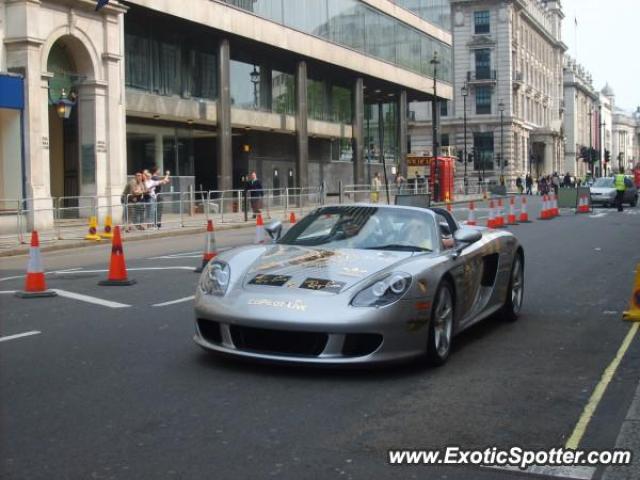 Porsche Carrera GT spotted in London, United Kingdom