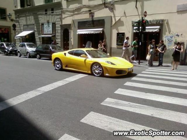 Ferrari F430 spotted in Firenze, Italy