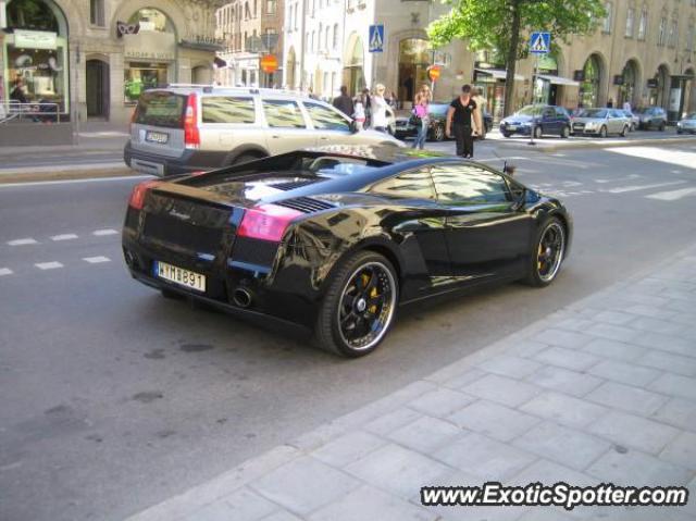 Lamborghini Gallardo spotted in Stockholm, Sweden