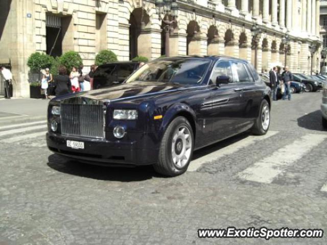 Rolls Royce Phantom spotted in Paris, France