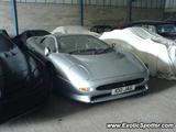 Jaguar XJ220