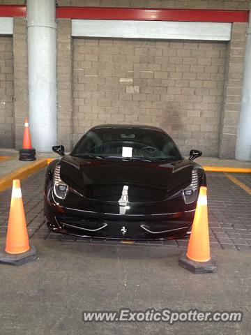 Ferrari 458 Italia spotted in Mexcio City, Mexico