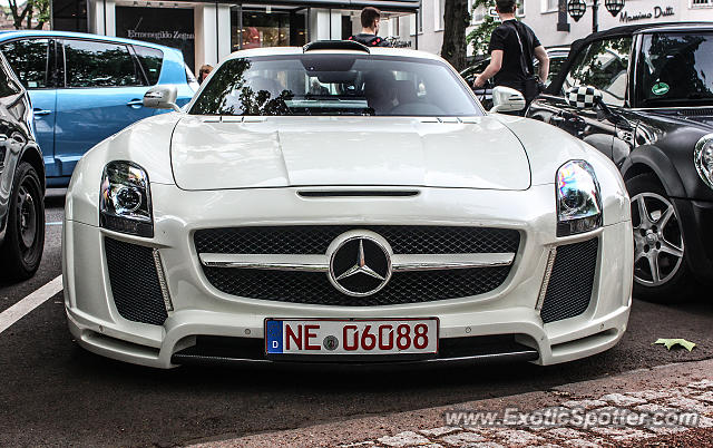 Mercedes SLS AMG spotted in Düsseldorf, Germany