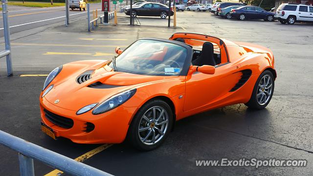 Lotus Elise spotted in Rochester, New York