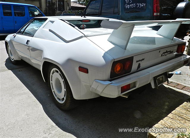 Lamborghini Jalpa spotted in Brooklyn, New York