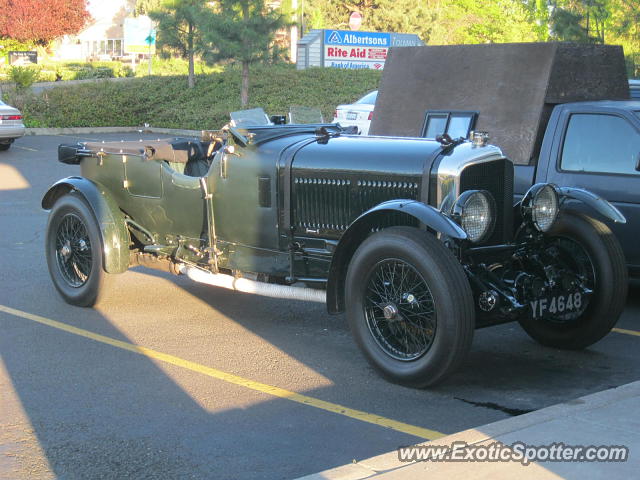 Other Vintage spotted in Ashland, Oregon