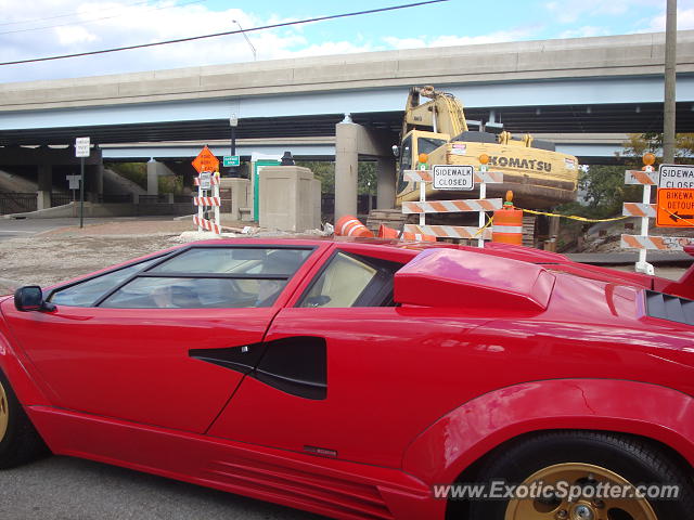 Lamborghini Countach spotted in Columbus, Ohio
