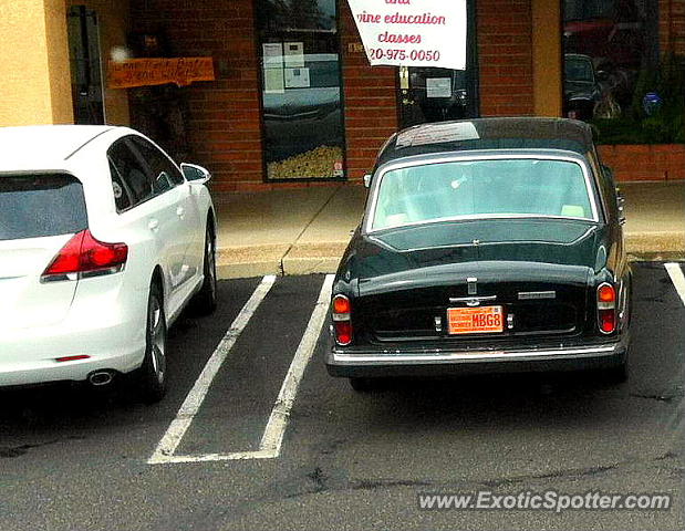 Rolls Royce Silver Shadow spotted in Tucson, Arizona