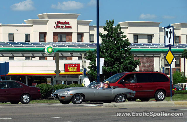 Jaguar E-Type spotted in Columbus, Ohio