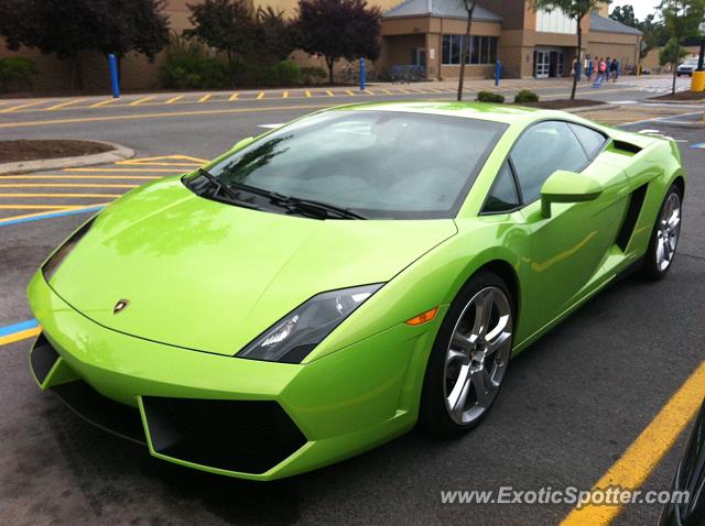 Lamborghini Gallardo spotted in State College, Pennsylvania
