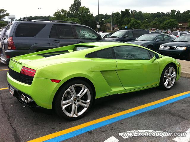 Lamborghini Gallardo spotted in State College, Pennsylvania