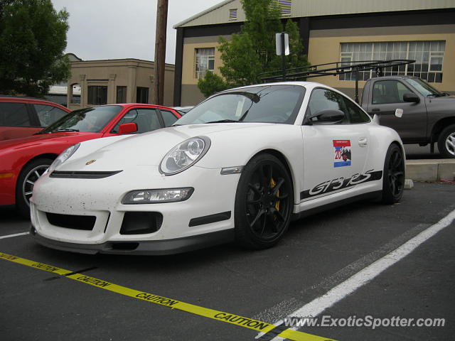 Porsche 911 GT3 spotted in Ashland, Oregon