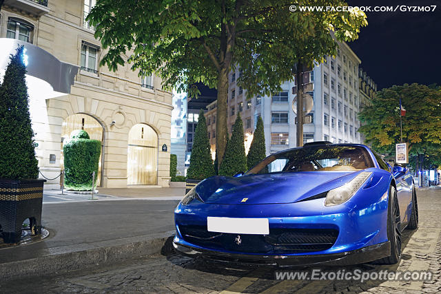 Ferrari 458 Italia spotted in Paris, France