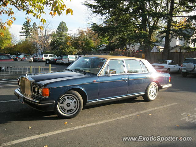 Rolls Royce Silver Shadow spotted in Ashland, Oregon