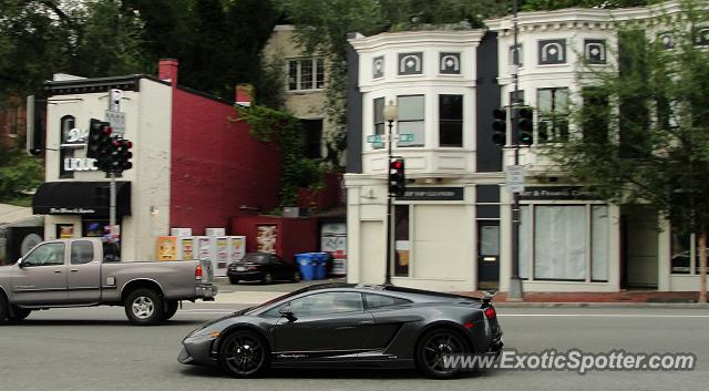 Lamborghini Gallardo spotted in Washington DC, Virginia