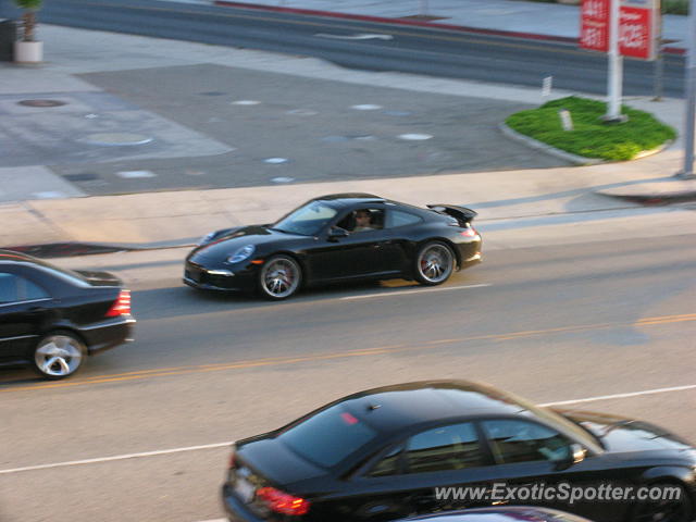 Porsche 911 spotted in Studio city, California