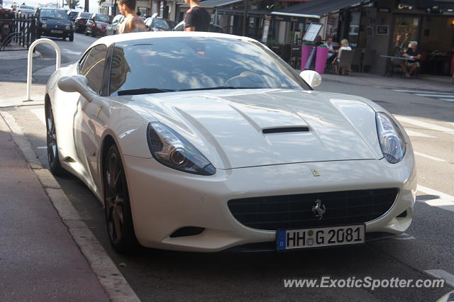 Ferrari California spotted in Cannes, France