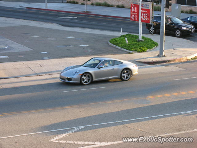 Porsche 911 spotted in Studio city, California