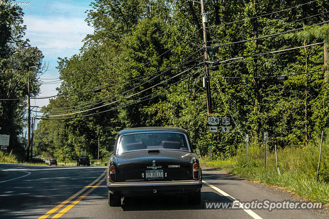 Rolls Royce Silver Shadow spotted in South Salem, New York