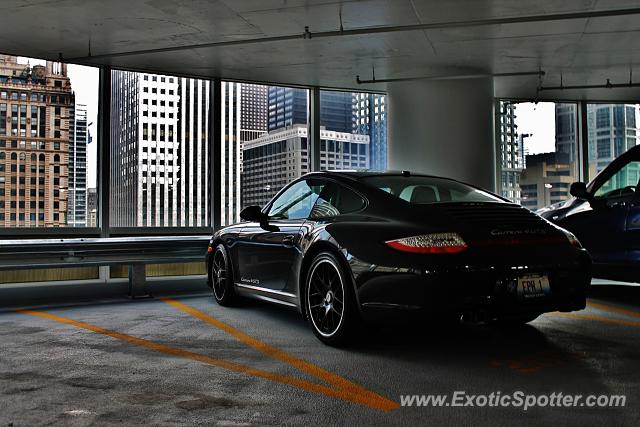 Porsche 911 spotted in Chicago, Illinois