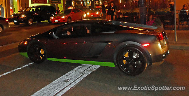 Lamborghini Gallardo spotted in Toronto, Canada