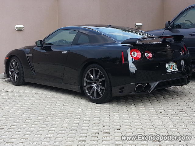 Nissan GT-R spotted in Jacksonville Bea, Florida