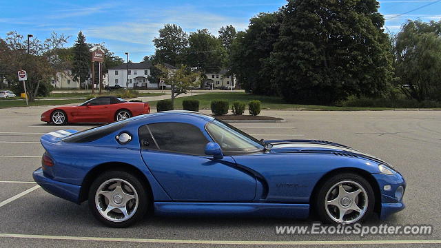 Dodge Viper spotted in Newington, New Hampshire