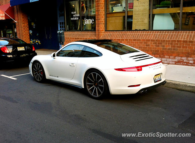 Porsche 911 spotted in Princeton, New Jersey