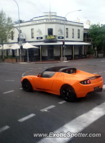 Tesla Roadster spotted in Adelaide, Australia