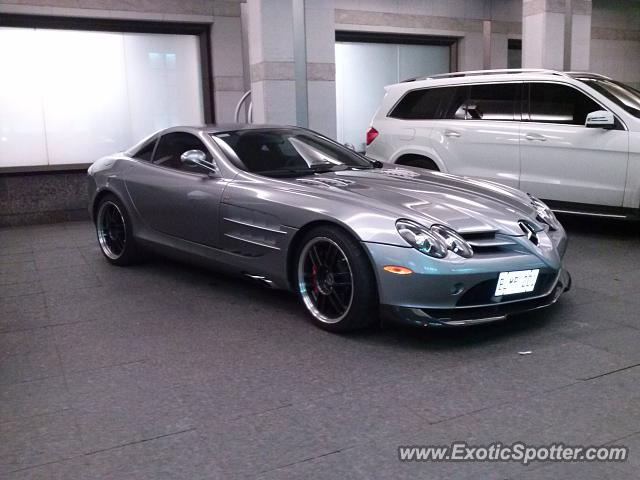 Mercedes SLR spotted in Toronto, Canada