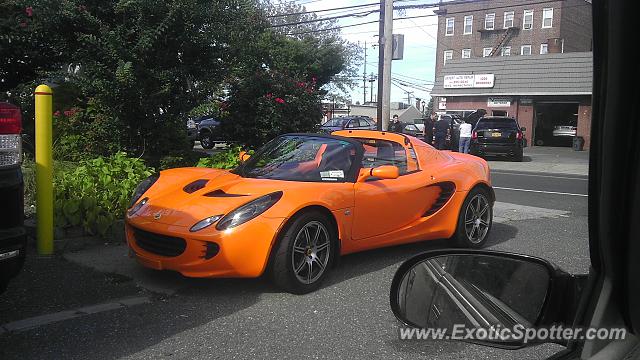 Lotus Exige spotted in Woodmere, New York