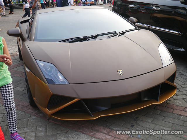 Lamborghini Gallardo spotted in Jakarta, Indonesia