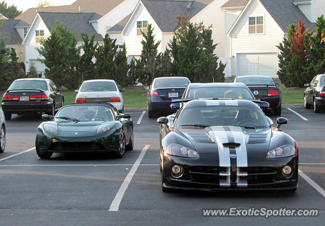 Dodge Viper spotted in New Albany, Ohio