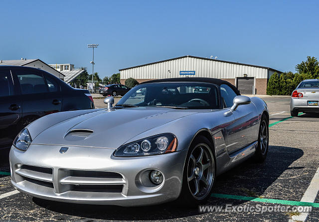 Dodge Viper spotted in Cincinnati, Ohio