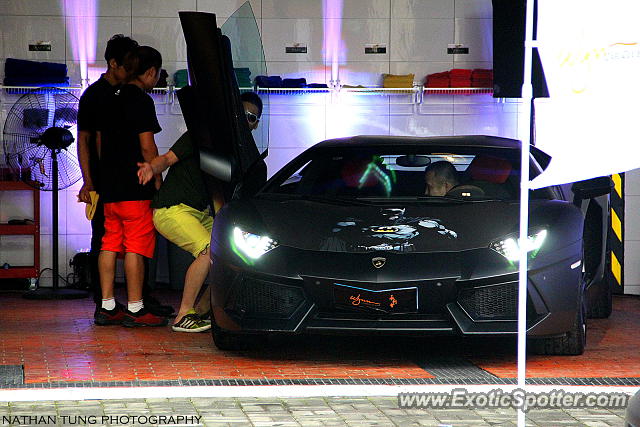 Lamborghini Aventador spotted in Shanghai, China