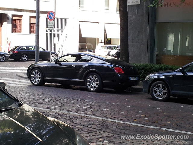 Bentley Continental spotted in Milano, Italy