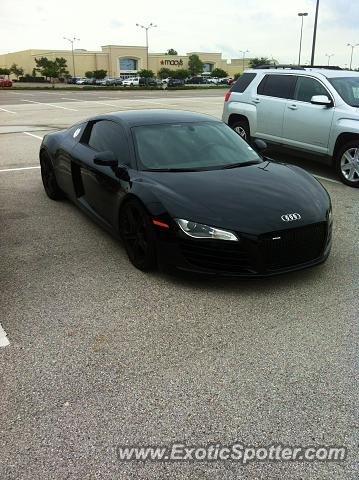 Audi R8 spotted in Beaumont, Texas