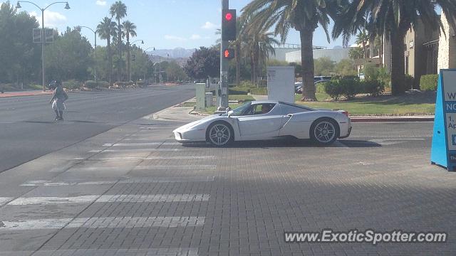 Ferrari Enzo spotted in Las Vegas, Nevada