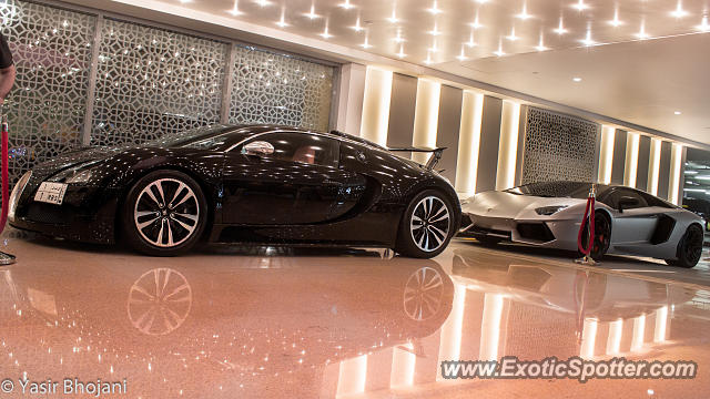 Bugatti Veyron spotted in Dubai, United Arab Emirates