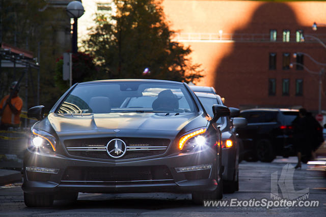 Mercedes SL 65 AMG spotted in Toronto, Canada