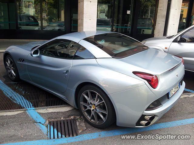 Ferrari California spotted in Cernobbio, Italy